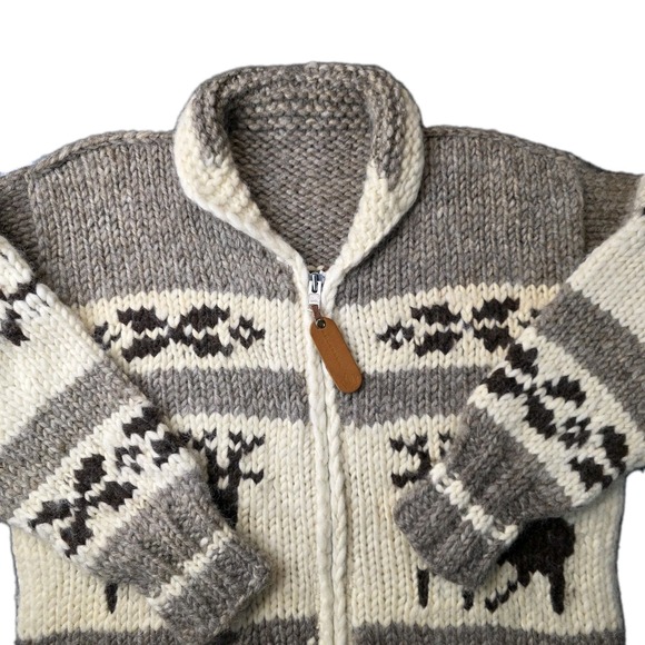 VNT HAND KNITTED HEAVYWEIGHT 100%‎ WOOL DEER COWCHIAN CARDIGAN Sweater M-L Ski